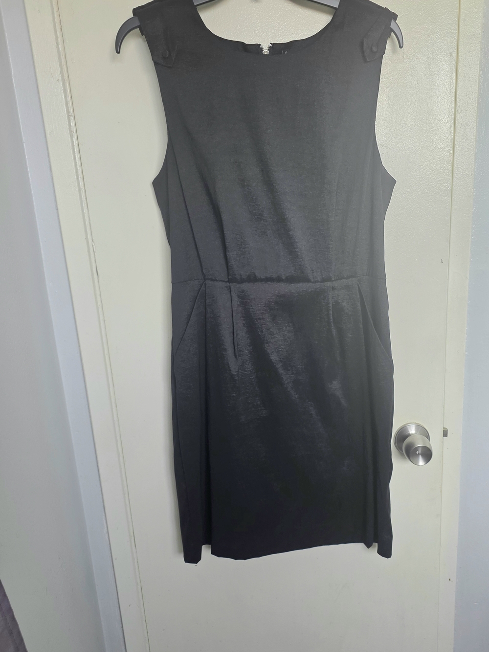 Walter Baker Black Sleeveless Sheath Dress